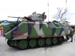 瑜玲育儿经 elaine teh sg buloh 兵营游 坦克车展览2013 malaysia travel military vehicles military