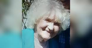 Sonya Hubbard's Instagram, Twitter & Facebook