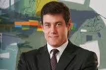 Salary, married, wedding, spouse, family. La Aristocratica Historia De Manuel Bulnes El Renunciado Gerente General De Larrain Vial El Mostrador