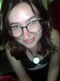 Kasi Johnson's Instagram, Twitter & Facebook