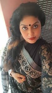 Mariya Rose's Instagram, Twitter & Facebook