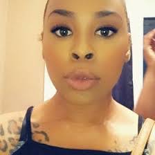 Shaniqua Johnson's Instagram, Twitter & Facebook