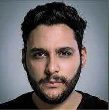 Eric Elizalde's Instagram, Twitter & Facebook