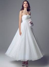 We did not find results for: 8 Brautkleid Ideen Brautkleid Brautkleid Kurz Brautmode