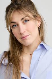 5 Past 12 (Curta 2025)