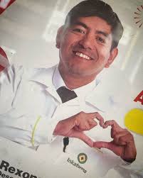 Le Pérou 🇵🇪 I miss them 🐒 -Most animals in these pictures are orphans  rescued by @laisladelosmonosperu from pet trade or meat trade. We went  there to help out as part of @