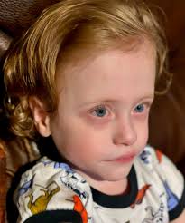 Kelly Graves (@miracletwins_plus3) • Instagram photos and videos