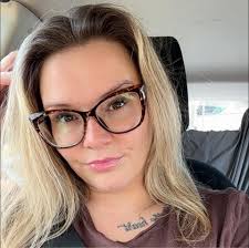 How did you start solo traveling outside the US?