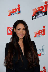 Nabilla a posté un cliché d'elle la. Nabilla Benattia Liberee De Prison Avant Noel Ses Avocats Ont Bon Espoir Purebreak
