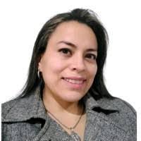 Araceli Albarran's Instagram, Twitter & Facebook