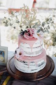 Conoce más de 50 pasteles de boda fondant para inspirarte a escoger o diseñar el tuyo. Diez Disenos De Pastel De Bodas Que Continuaran Siendo Tendencia En 2020 Fiancee Bodas