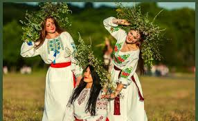 Звичаї, прикмети, обряди в купальську ніч. Xc6oasexpyyuhm