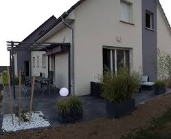 Bricolage De L Idee A La Realisation Terrasse Design Terrasse Design Amenagement Jardin Cailloux Terrasse
