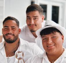 And just like that.. everything turned blue 💙🧸