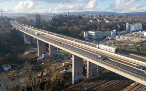 Neubau salzbachtalbrücke weithin eher unbeachtet von der breiten öffentlichkeit nimmt das neben schiersteiner brücke und schiersteiner kreuz dritte große infrastrukturprojekt in wiesbaden langsam. Die Salzbachtalbrucke Wiesbaden Lebt