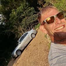 Is 2010 528i xdrive an e60 or f10?