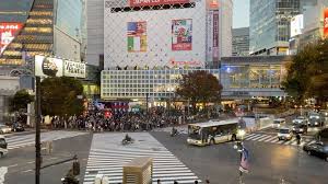 The Famous Shibuya Scramble Crossing In Tokyo Considered To Be The Busiest Intersection In The World You Can See Up To Street View Shibuya World