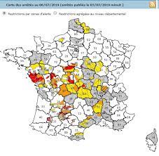 Analyse des eaux de puits. 38 Departements Concernes Par Des Restrictions D Eau Le Huffpost