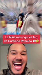 #duet with @Hola Soy Yos La Niña marroquí que se burló de Cristiano Ronaldo  es su FAN 👀🤯 #tiktokdeportes #futbol #alnassr