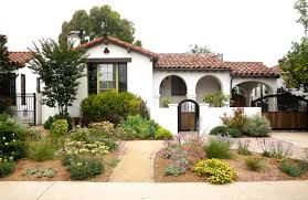 We did not find results for: 6 Front Yards That Balance Privacy With Curb Appeal
