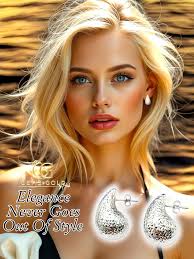 Free brand new set of 2 earrings. Porch pickup near 29 and 32.