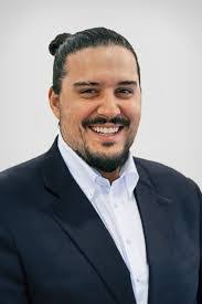 Meredith Ashburn's Instagram, Twitter & Facebook