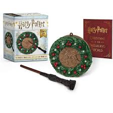 Walking up and talking to a stranger can be stressful for most people. Jual Harry Potter Hogwarts Christmas Wreath And Wand Set Lights Up Jakarta Pusat Kyo Store Andana Tokopedia