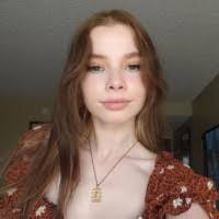 Emma Waite's Instagram, Twitter & Facebook