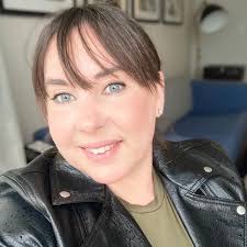 And finally the LOVER era!!! 🩷💜🩵💛🧡 TONIGHT!!! Can't wait to share  these with fans! #taylorswift #erastour #vancouverN1 #friendshipbracelets  #beading #fan #crafts