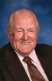 Samuel Main's Instagram, Twitter & Facebook