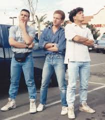 Stunning 80s Mens Fashion Fashion Gens The Cuffs Turned In Tight And Folded Up 80s Fashion Men 80s Fashion Trends Mens Fashion Denim