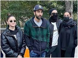 Let's face it, deepika, alia and kareena are three actresses with the most stunning skin. This Unseen Photo Of Ranbir Kapoor Deepika Padukone Alia Bhatt And Ranveer Singh From Ranthambore Is Simply Unmissable Hindi Movie News Times Of India