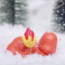 小火龍睡覺扭蛋charmander sleeping l 玩物上誌in 2021 decor outdoor decor home decor