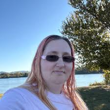 Shell gas station holds debit card for 72 hours