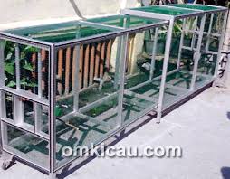 Glodok murai ukuran 20 cm x 20 cm x 26 cm, bahan kayu sonokeling atau munggur. Kandang Umbaran Alumunium Kreasi Pendiri Kci Om Kicau