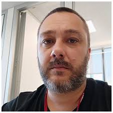 🎓 Back to school after almost 20 years—but this time as the speaker!