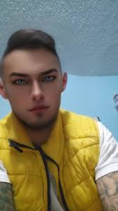 Videos de Edgar Islas Ramos (@kracovos) con “Halloween Spooky 80s Phantom