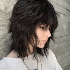 Any suggestions for a stylist with short availability?