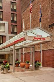 Hampton By Hilton Manhattan 35th Street Empire State Building Manhattan Attractions Empire State Building Empire State