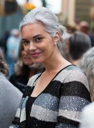 Silvers are taking over from blondes as cute hair color ideas, like this gorgeous lavender/grey hair trendy, long, wavy look! Young Women With Grey Hair