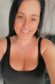 Shane Morley's Instagram, Twitter & Facebook