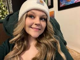 Angela Maggard's Instagram, Twitter & Facebook