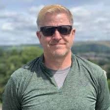 airbnb #foundermode #employeeautonomy