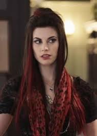 A novel wordt anders het boek is volgens qt een reimagining van de film en zijn er veel meer details. Ruby Meghan Ory Hair Styles Once Upon A Time