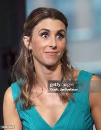 372 Amy Gunn Photos & High Res Pictures