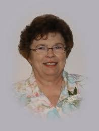 Rae Huff's Instagram, Twitter & Facebook