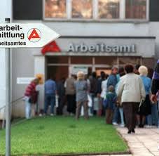Jozi ist papas mädchen und ein anstifter der spielzeit! Weniger Zu Tun Firmen Schicken Taglich Leiharbeiter Nach Hause Welt