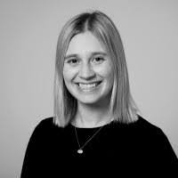 Rachael Steel's Instagram, Twitter & Facebook