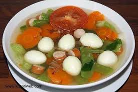 Nah anda juga bisa menambahkan daging sapi pada sayur sop ini karena rasanya tentu akan semakin nikmat seperti resep soto daging.bahan sayuran yang biasa digunakan terdiri mulai dari wortel, tomat, daun kol, daun bawang, kentang, seledri, kacang buncis dan berbagai macam bahan sayuran lainnya. Quail Egg Soup Recipe From Indonesia Resep Resep Sayuran Resep Resep Makanan