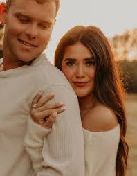 Nikki Fitch's Instagram, Twitter & Facebook